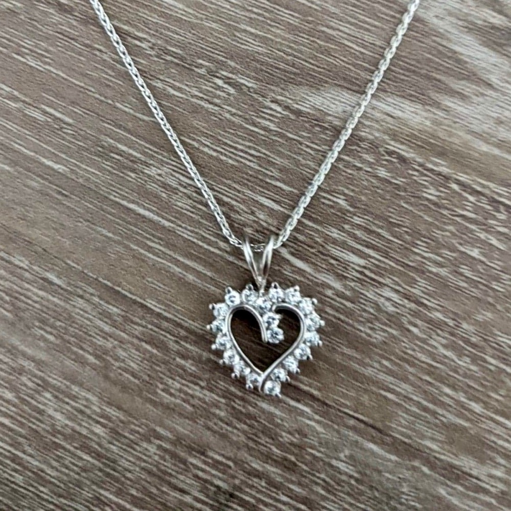 Sterling Silver Cubic Zirconia heart pendant